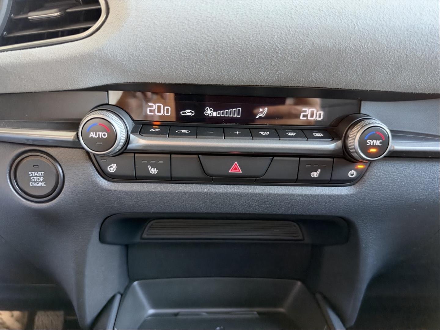 mazda - Visuel 10